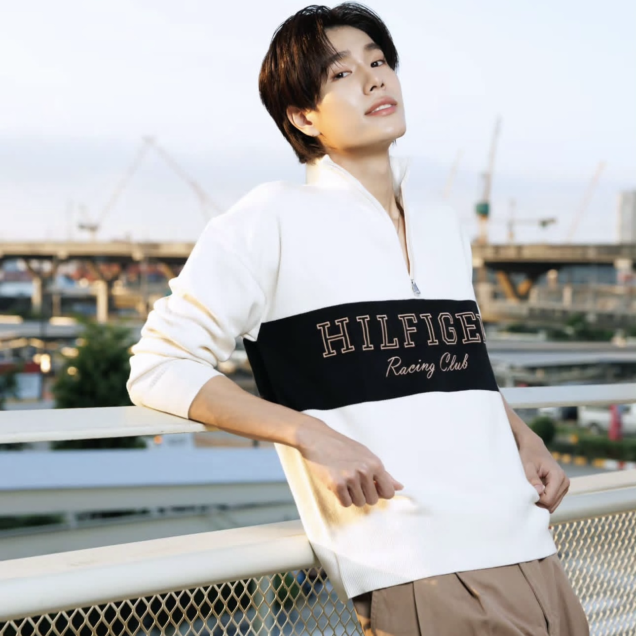 A moment captured by a fan of Phuwin tangsakyuen