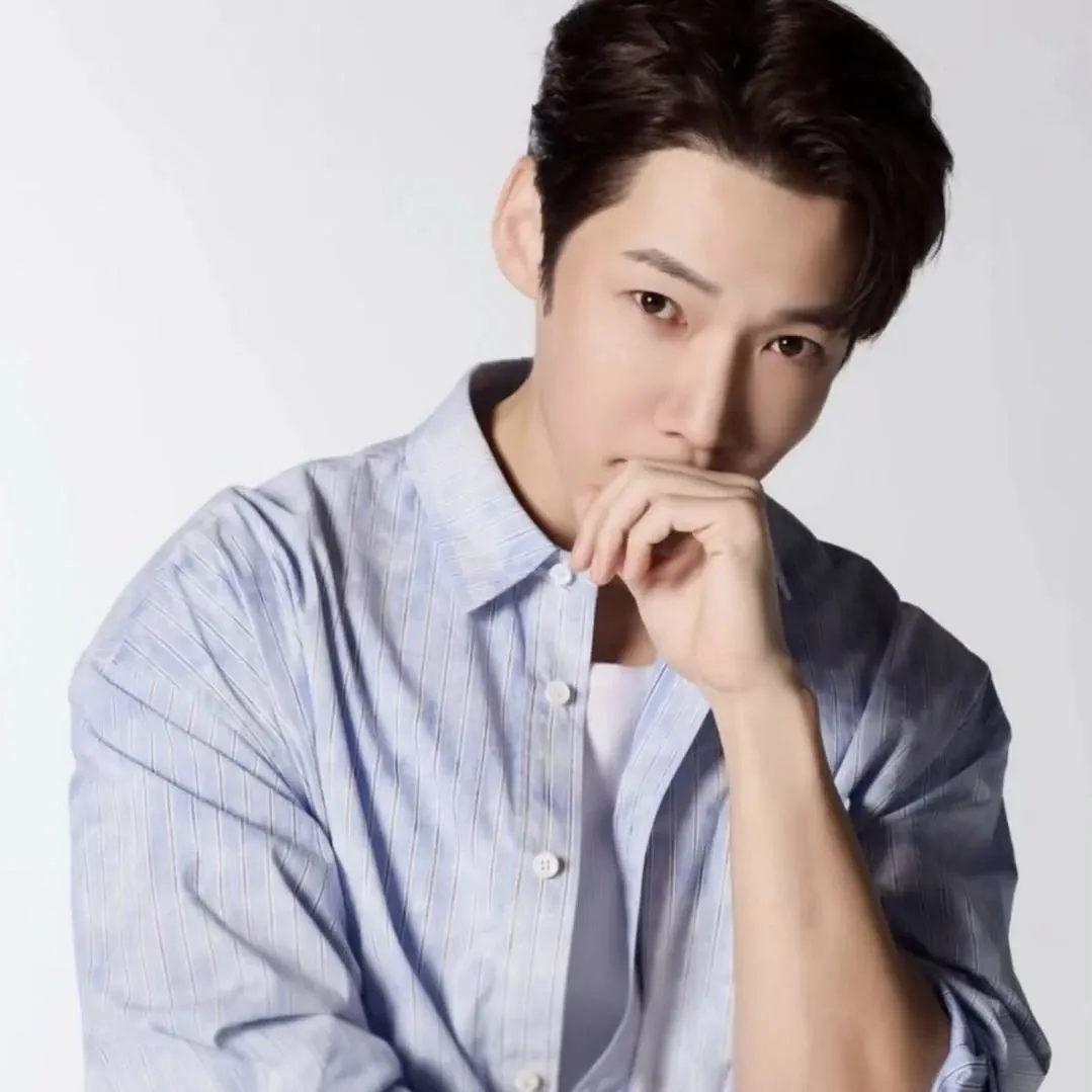 Behind-the-scenes cut of Choi Jinhyuk