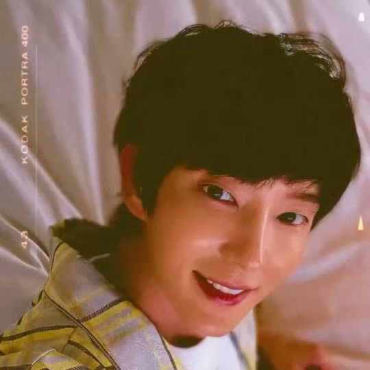 Behind-the-scenes cut of Lee Joongi