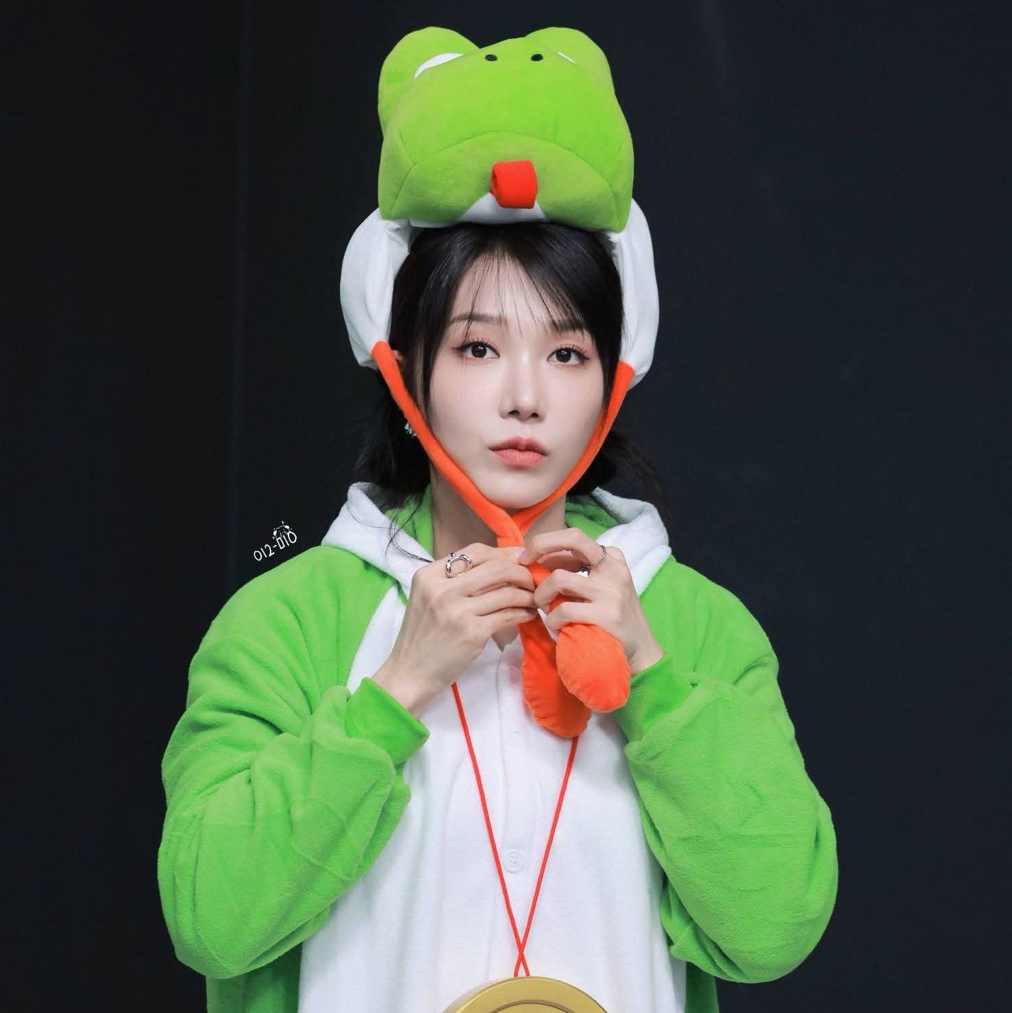 Recent activity shot of Jung Eunji