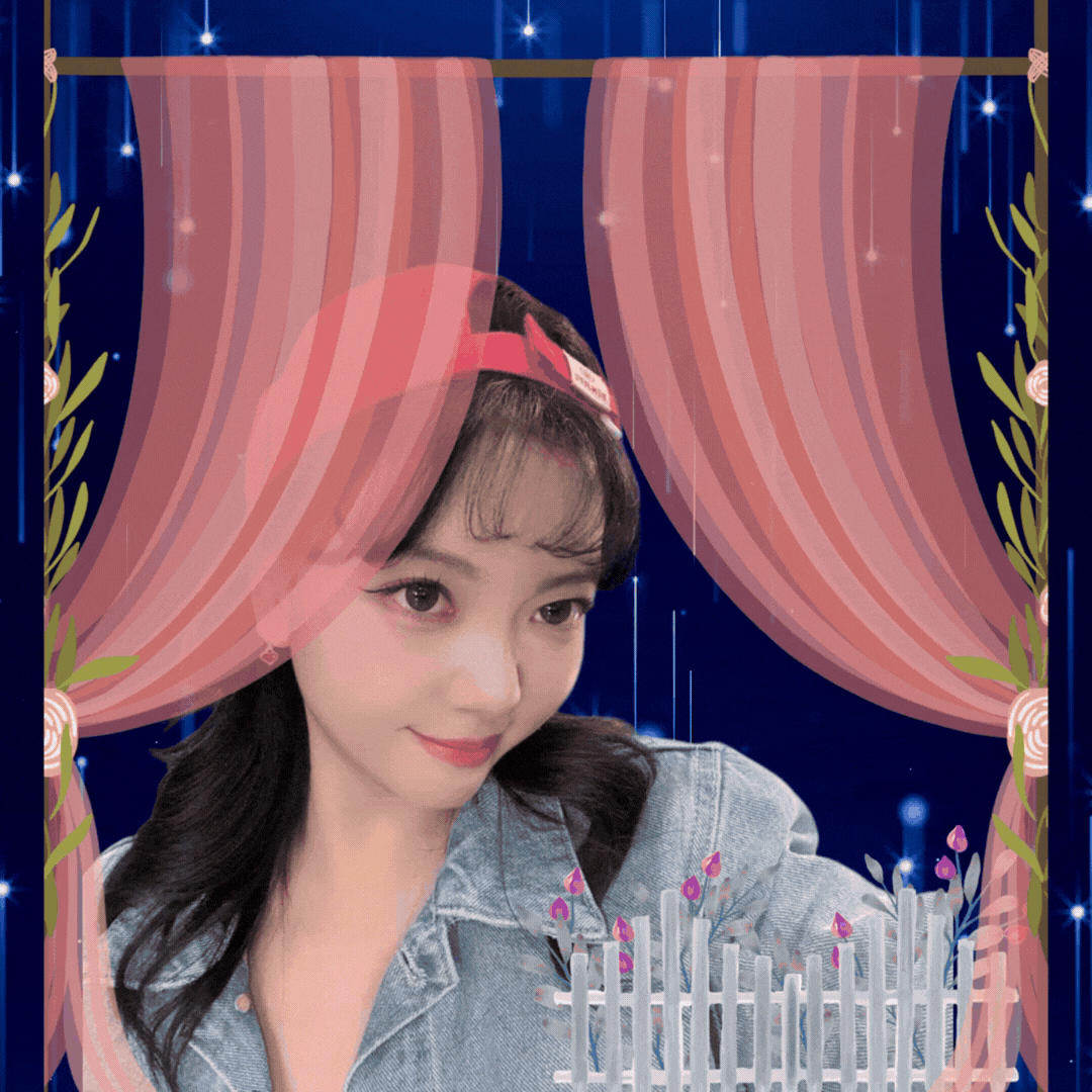 A moment captured by a fan of YOYOMI