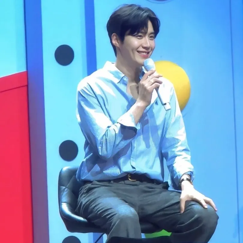 A moment captured by a fan of Kim Seonho
