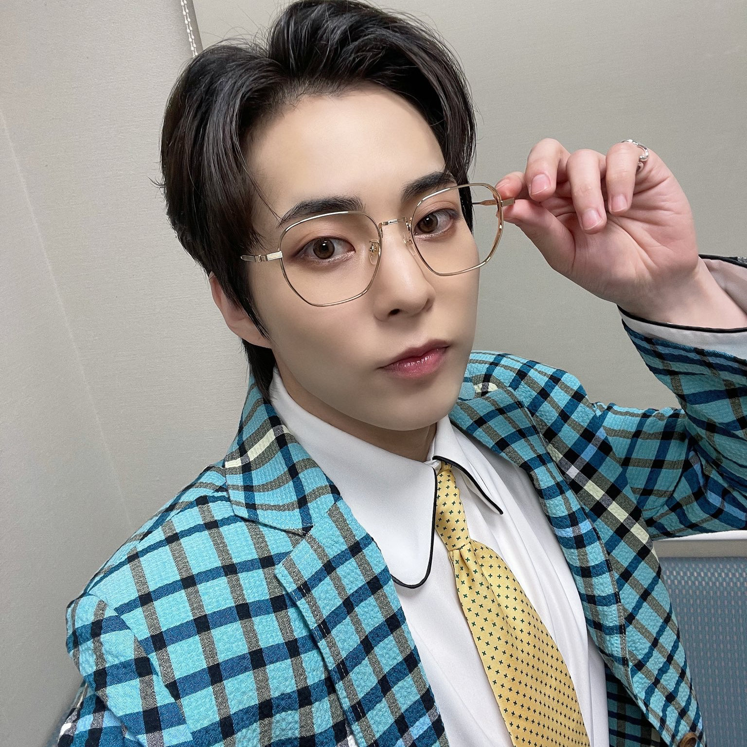 도경수 (디오)의 비하인드 컷