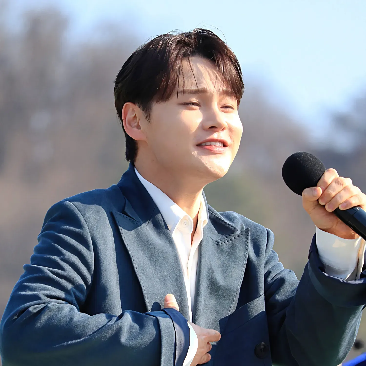 박서진의 비하인드 컷