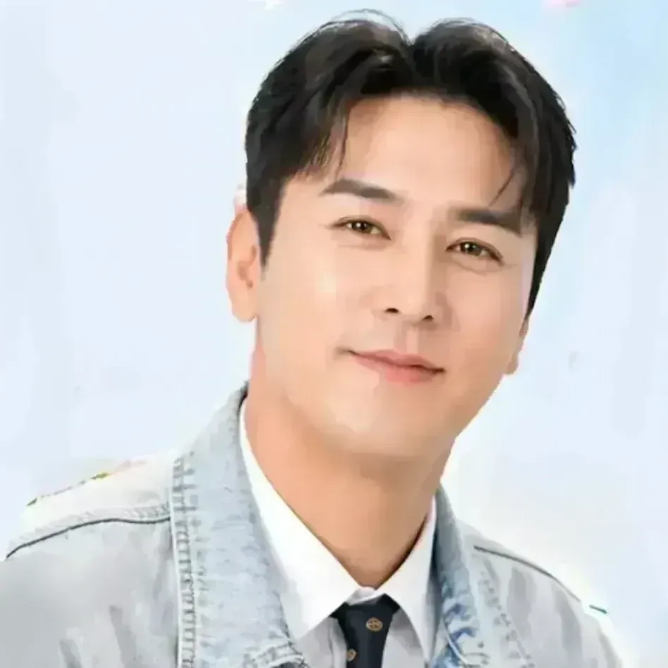 Foto kegiatan terbaru dari Jang Minho