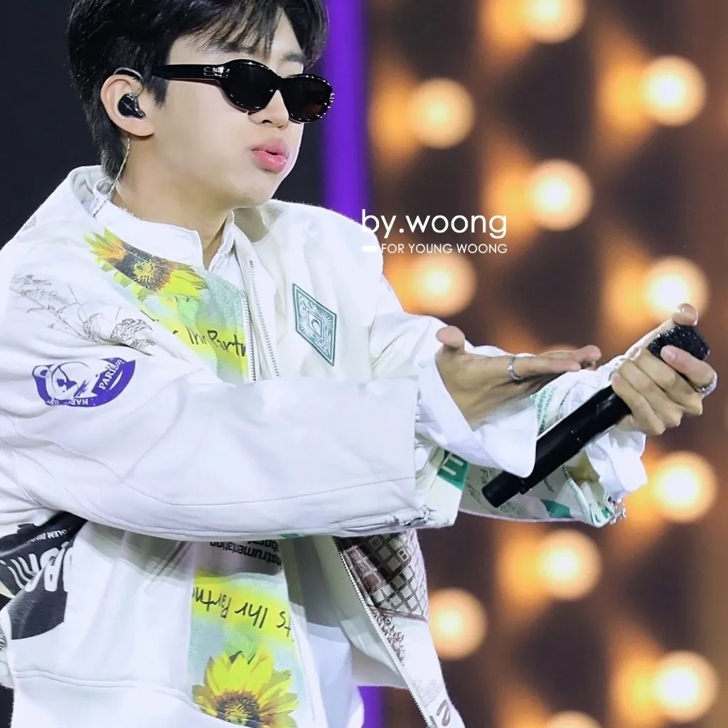 Foto terbaru dari Lim Youngwoong