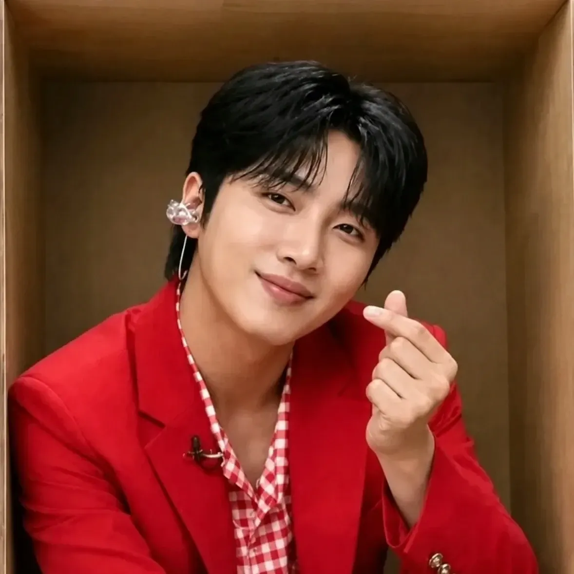 Latest photo of Hwang Yunsung