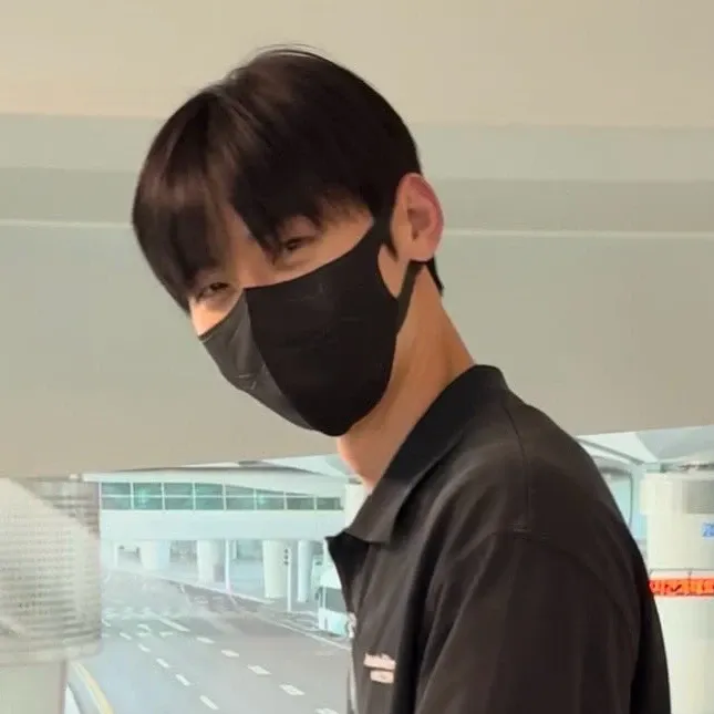 Latest photo of Hwang Minhyun