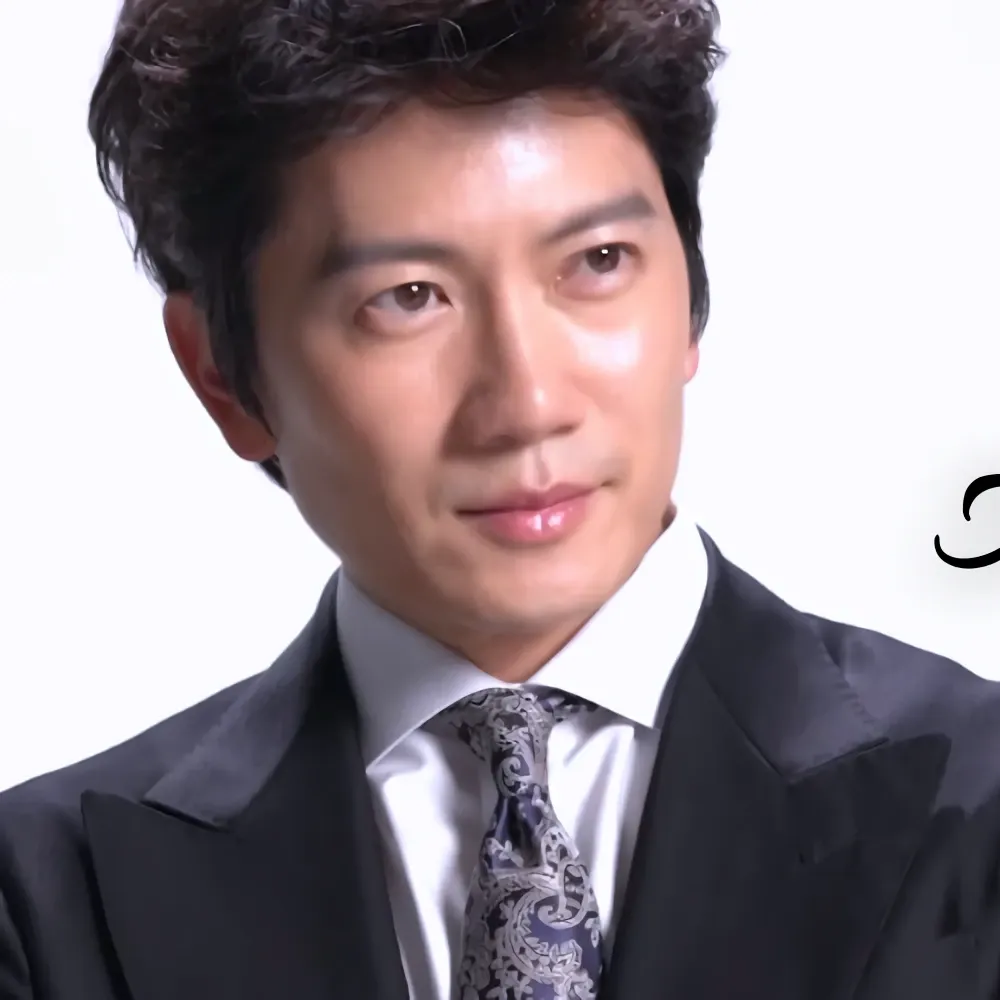 Latest photo of Ji Sung