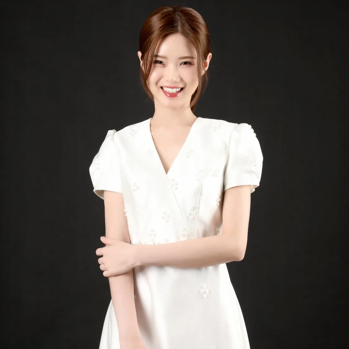 Recent activity shot of Bae Ahyeon