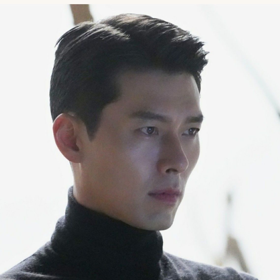 ヒョンビンの最新写真