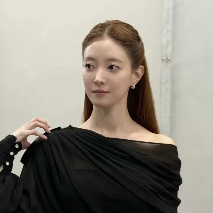 Latest photo of Lee Seyoung