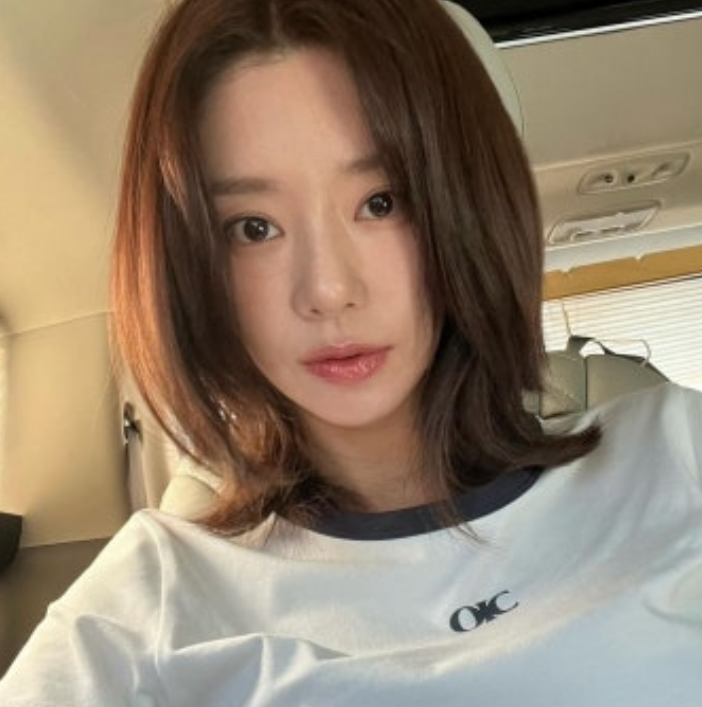 Latest photo of Lee Joobeen