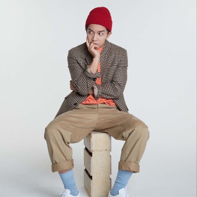 Cuplikan di balik layar dari Lee Seunggi