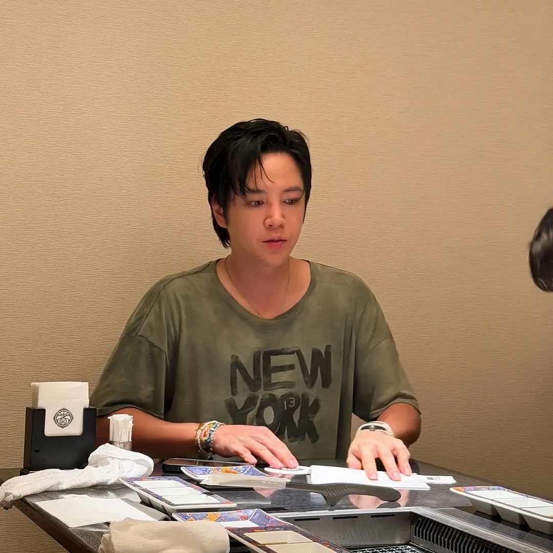 Behind-the-scenes cut of Jang Geunsuk