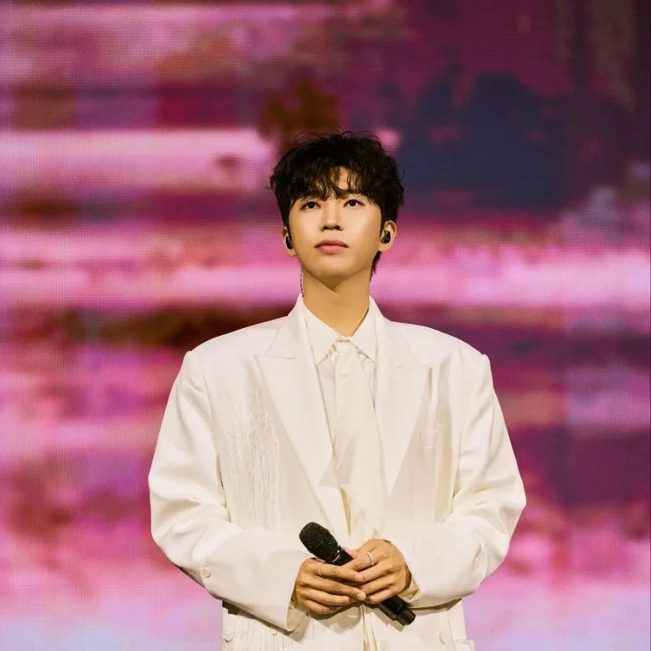 Recent activity shot of Lim Youngwoong