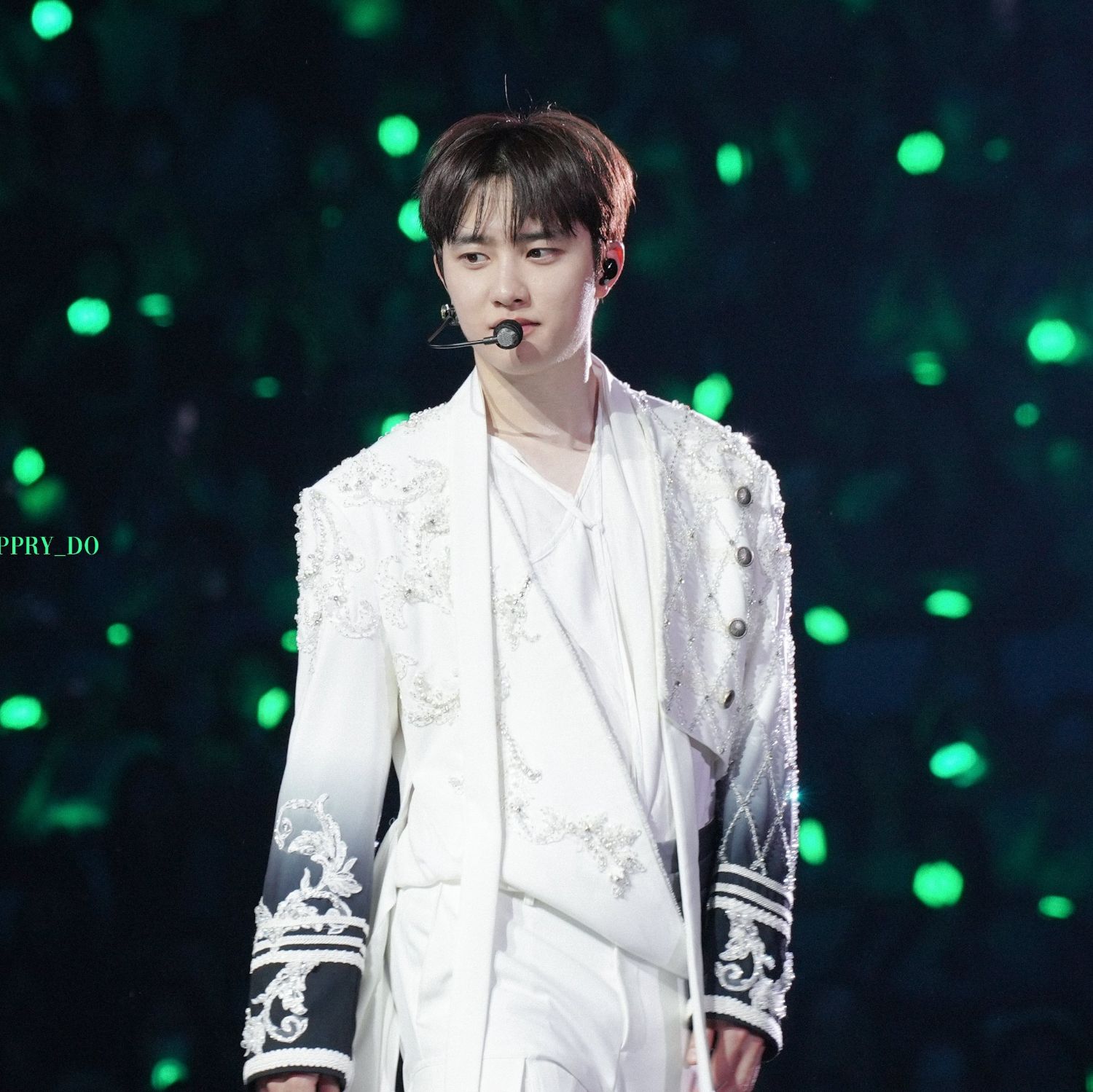 都暻秀 (D.O.)的近期活動照