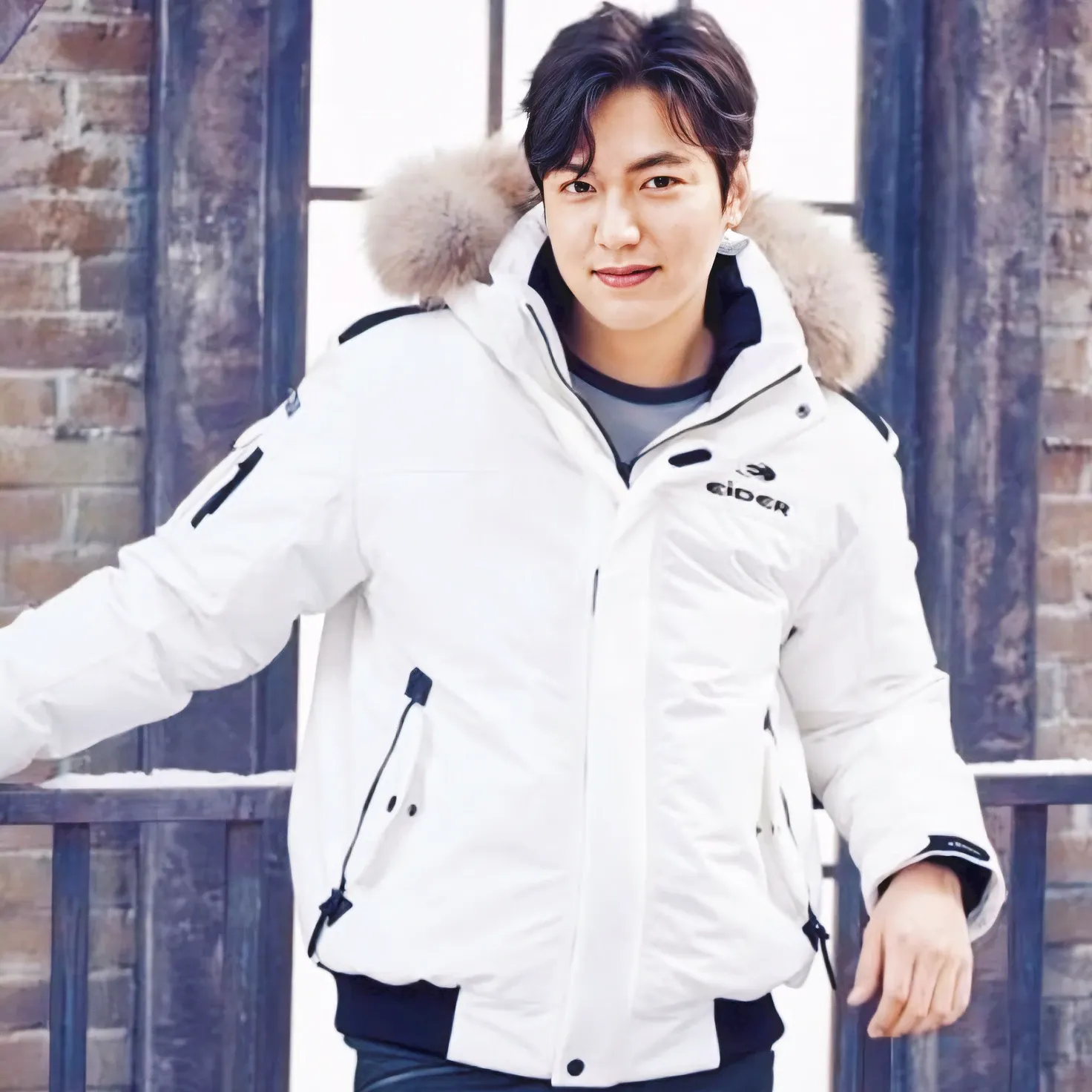 Latest photo of Lee Minho
