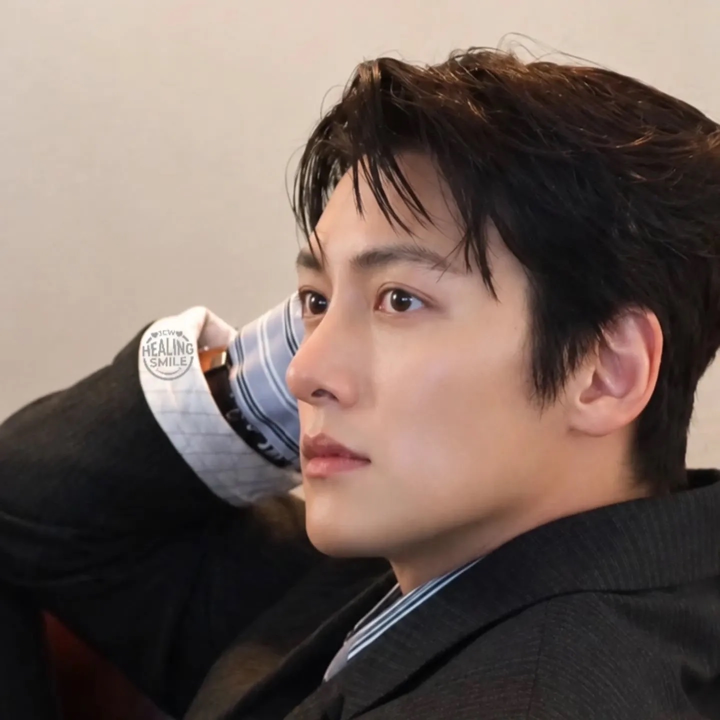 Behind-the-scenes cut of Ji Changwook