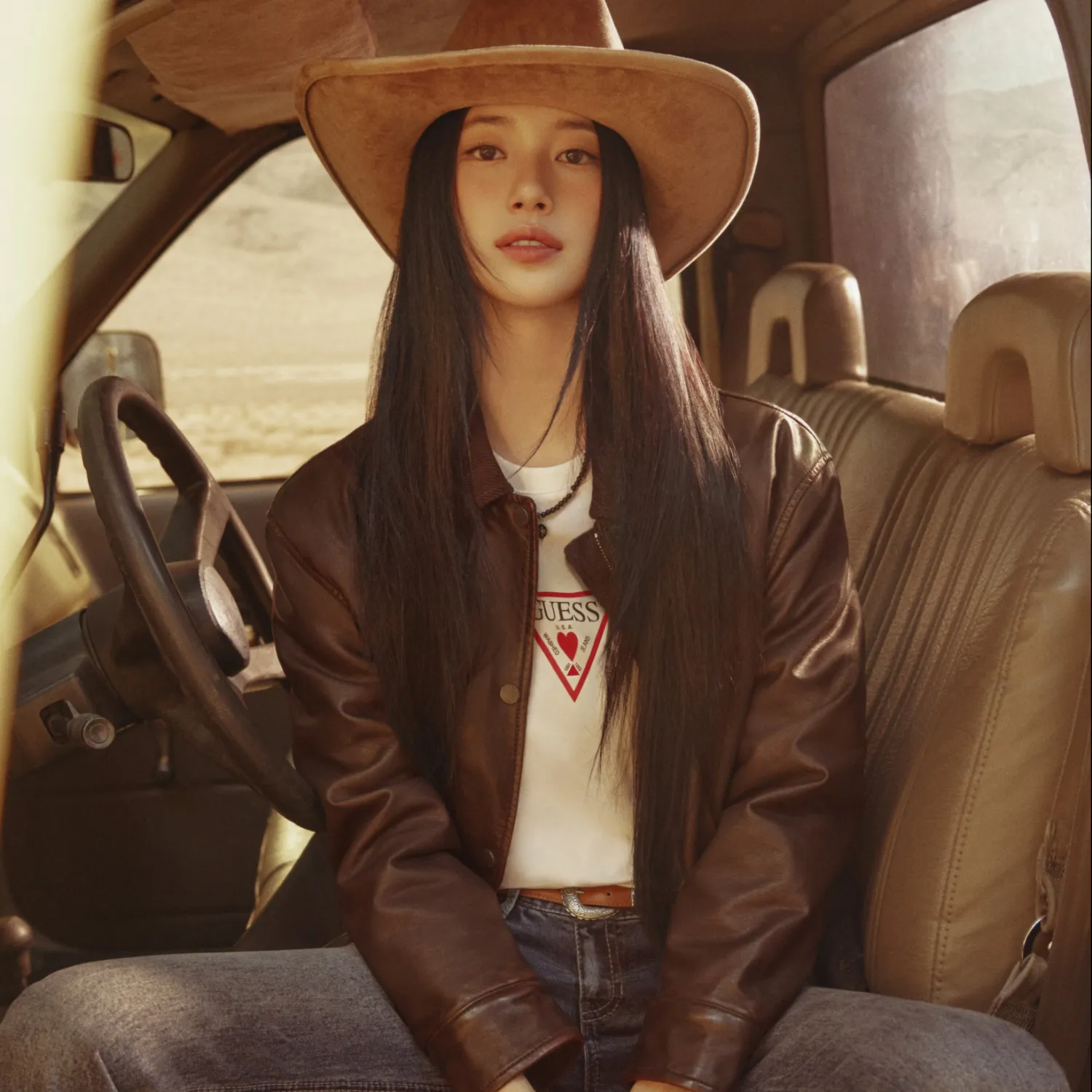 Latest photo of Bae Suzy