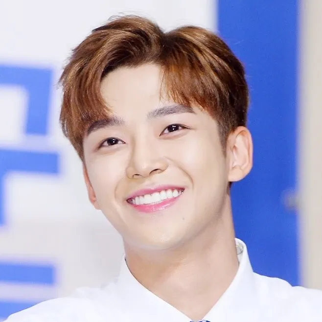 Cuplikan di balik layar dari Rowoon