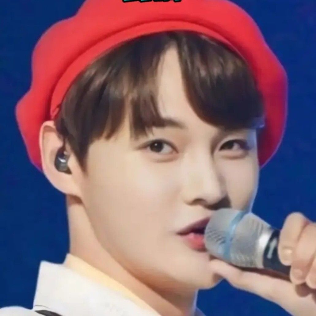 Momen yang diabadikan oleh penggemar Park Seojin