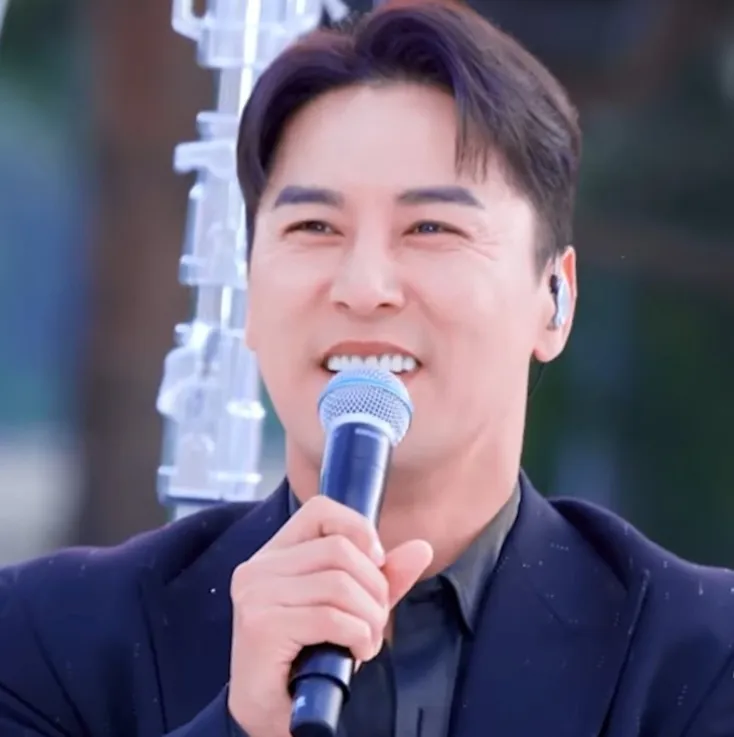 Foto kegiatan terbaru dari Jang Minho