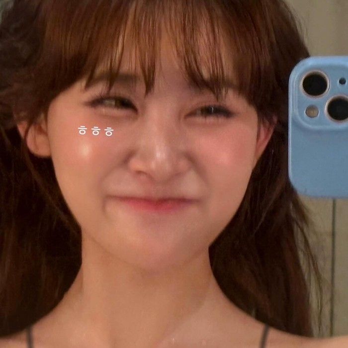 김다현 최근 활동샷