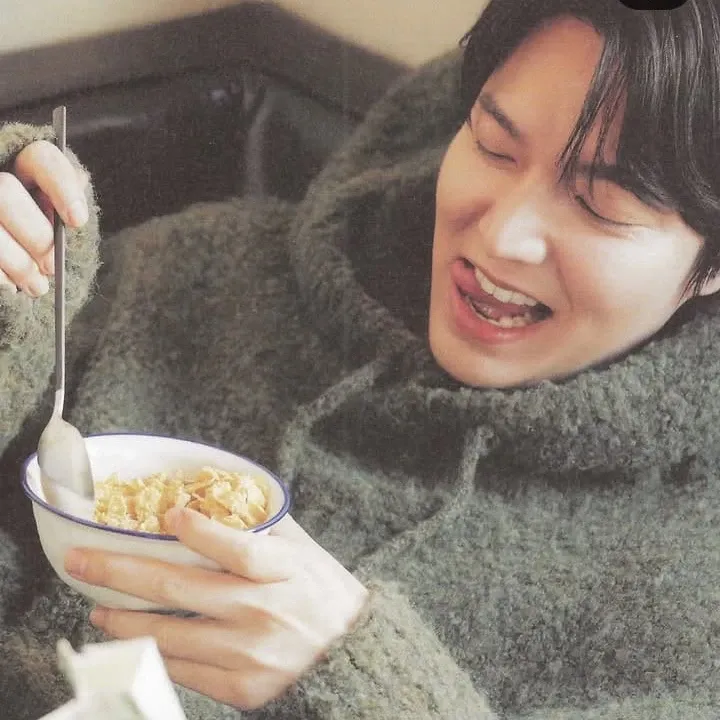 Behind-the-scenes cut of Lee Minho