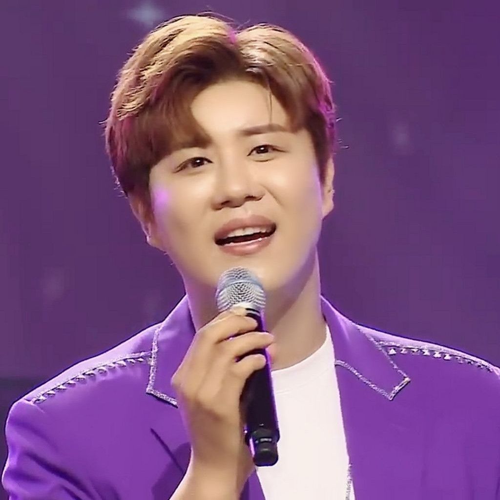 チン・ヘソンの最新写真