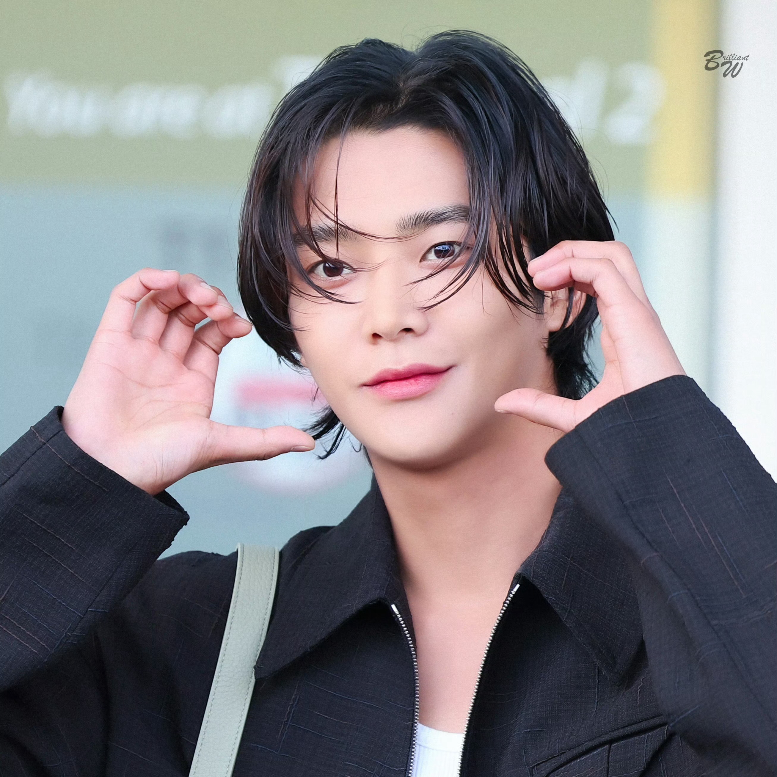 Foto terbaru dari Rowoon