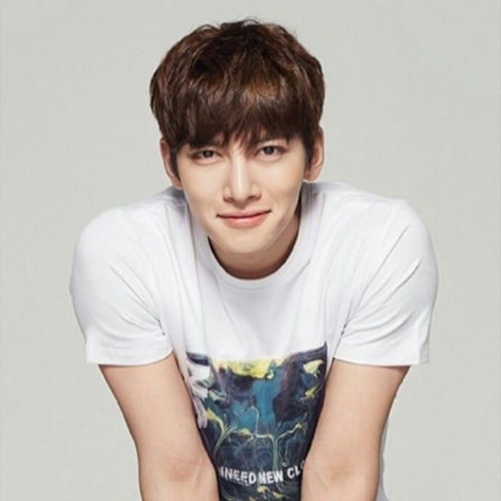 Behind-the-scenes cut of Ji Changwook