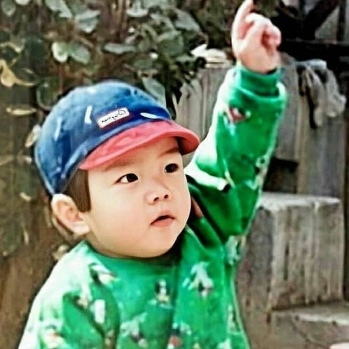 Latest photo of Lee Seunggi