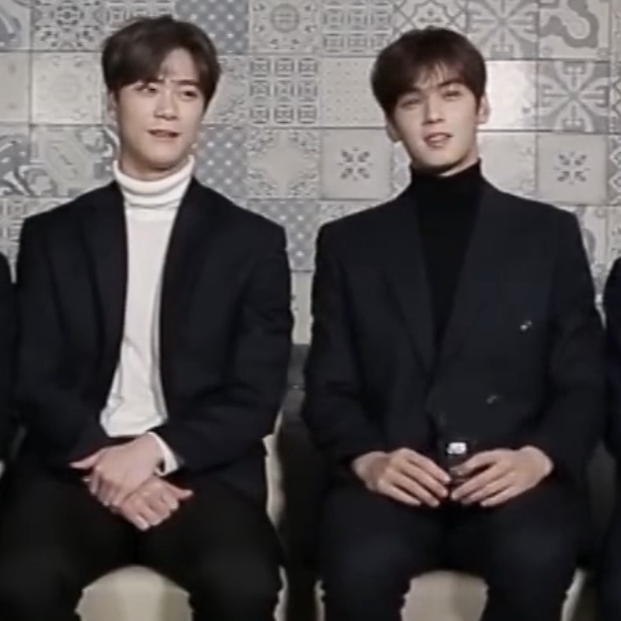 Latest photo of Cha Eunwoo
