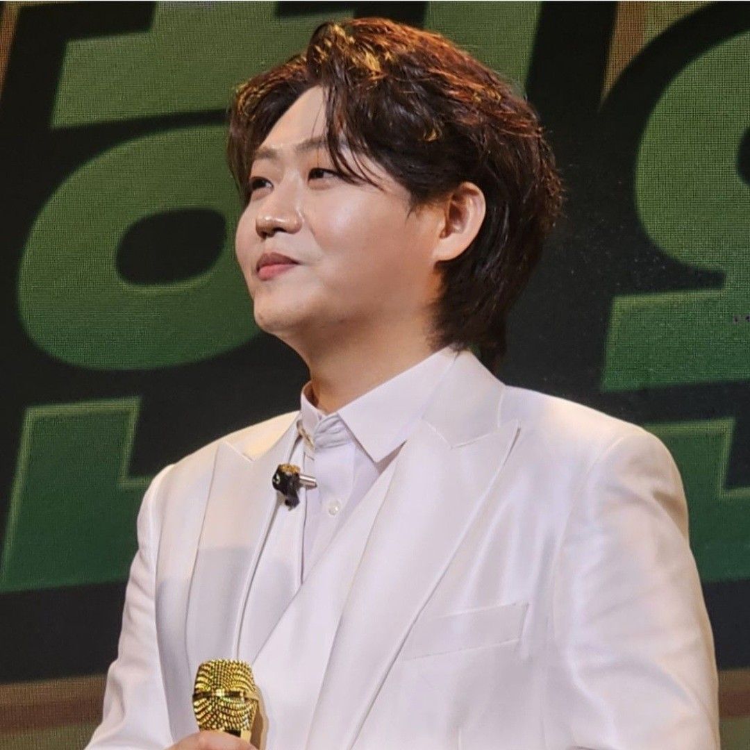 Recent activity shot of Min Soohyun