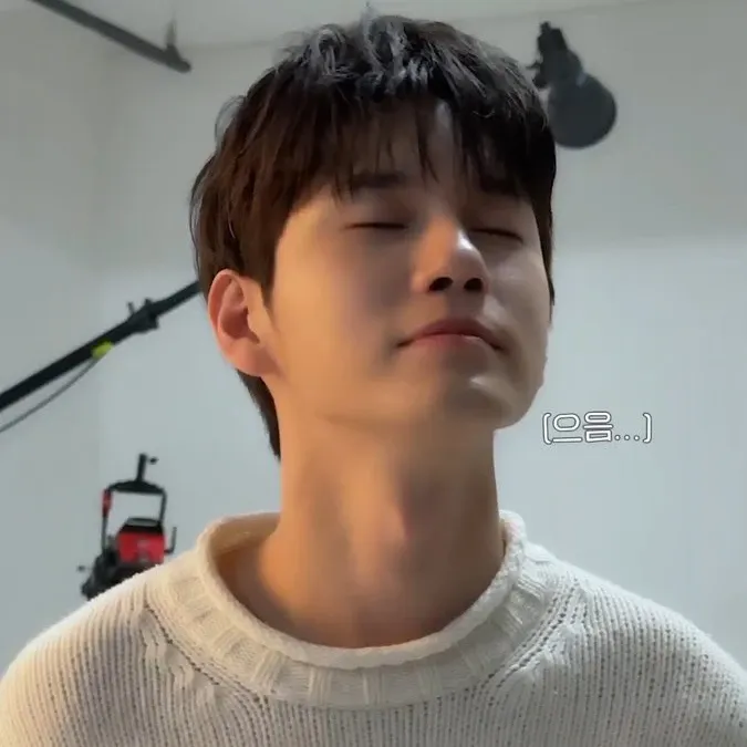 Momen yang diabadikan oleh penggemar Ong Seongwu