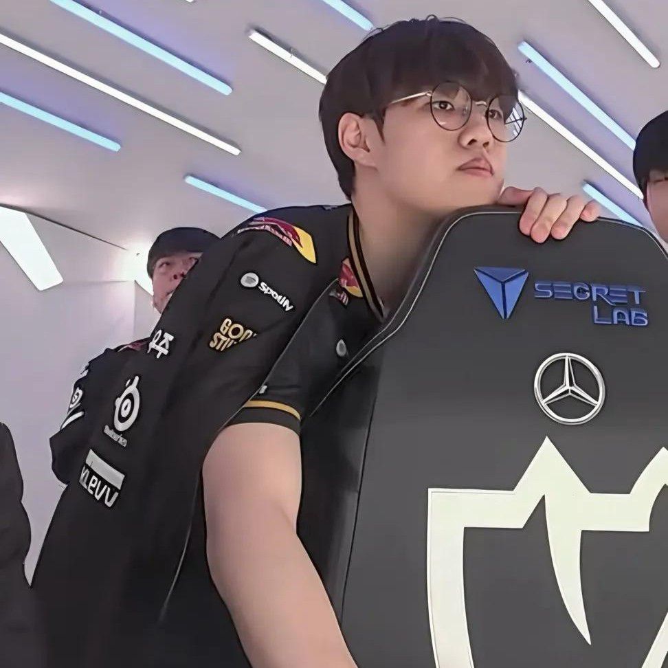 Behind-the-scenes cut of Oner