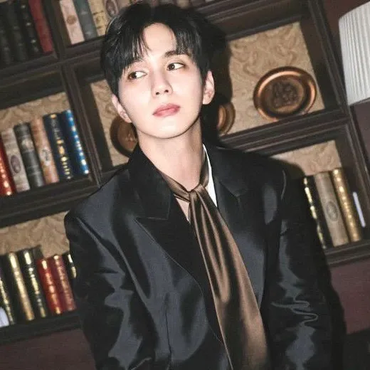 Behind-the-scenes cut of Yoo Seungho