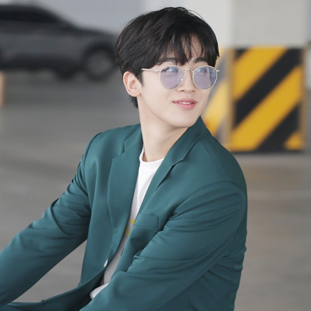 A moment captured by a fan of Kim Yohan