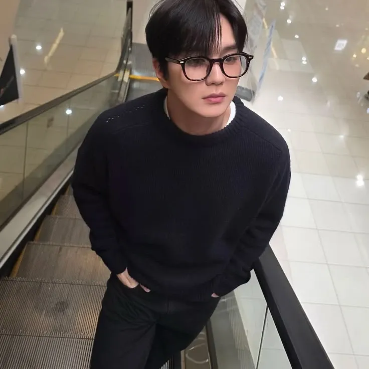 Behind-the-scenes cut of Yoo Seungho