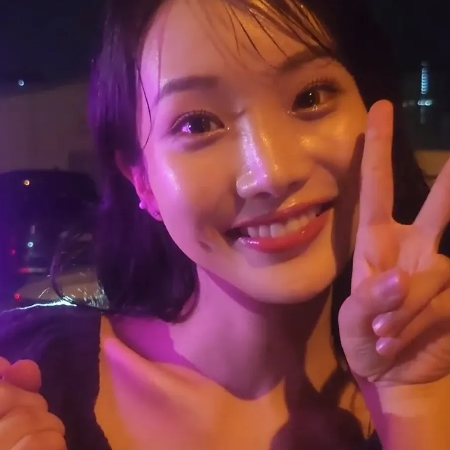 Recent activity shot of Kim Soyeon (2004)