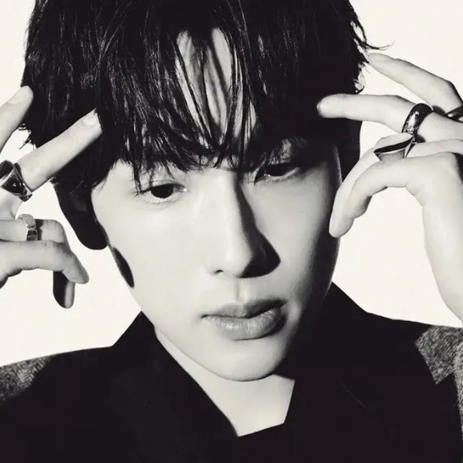 Behind-the-scenes cut of Yim Siwan