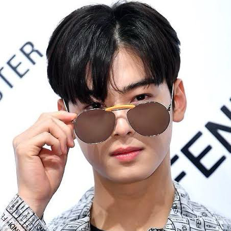 粉丝拍下的车银优瞬间