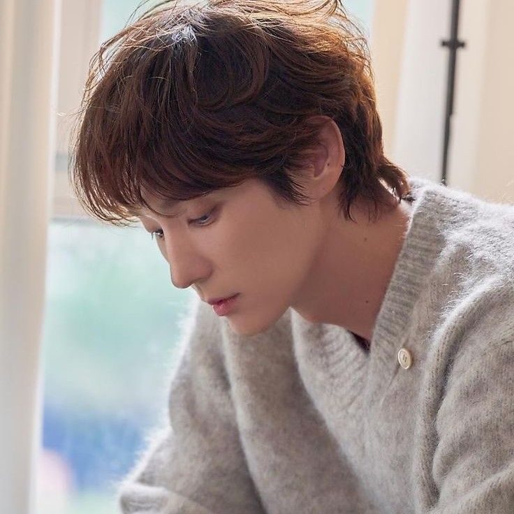 A moment captured by a fan of Lee Joongi