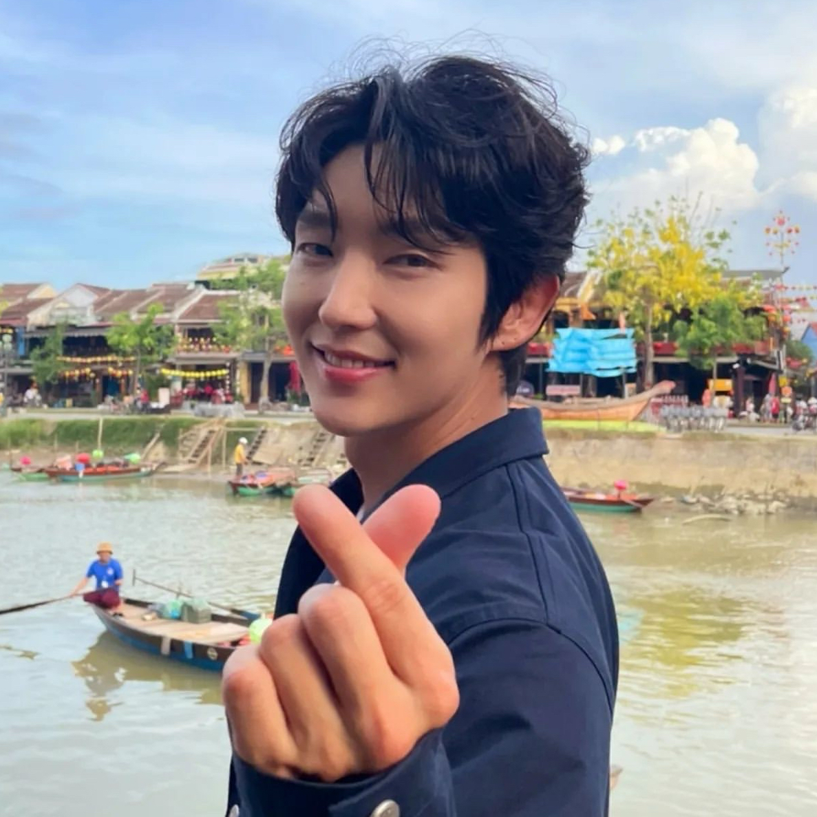 Latest photo of Lee Joongi