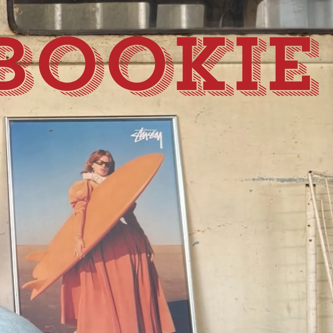 Behind-the-scenes cut of Book Kasidet Plookphol
