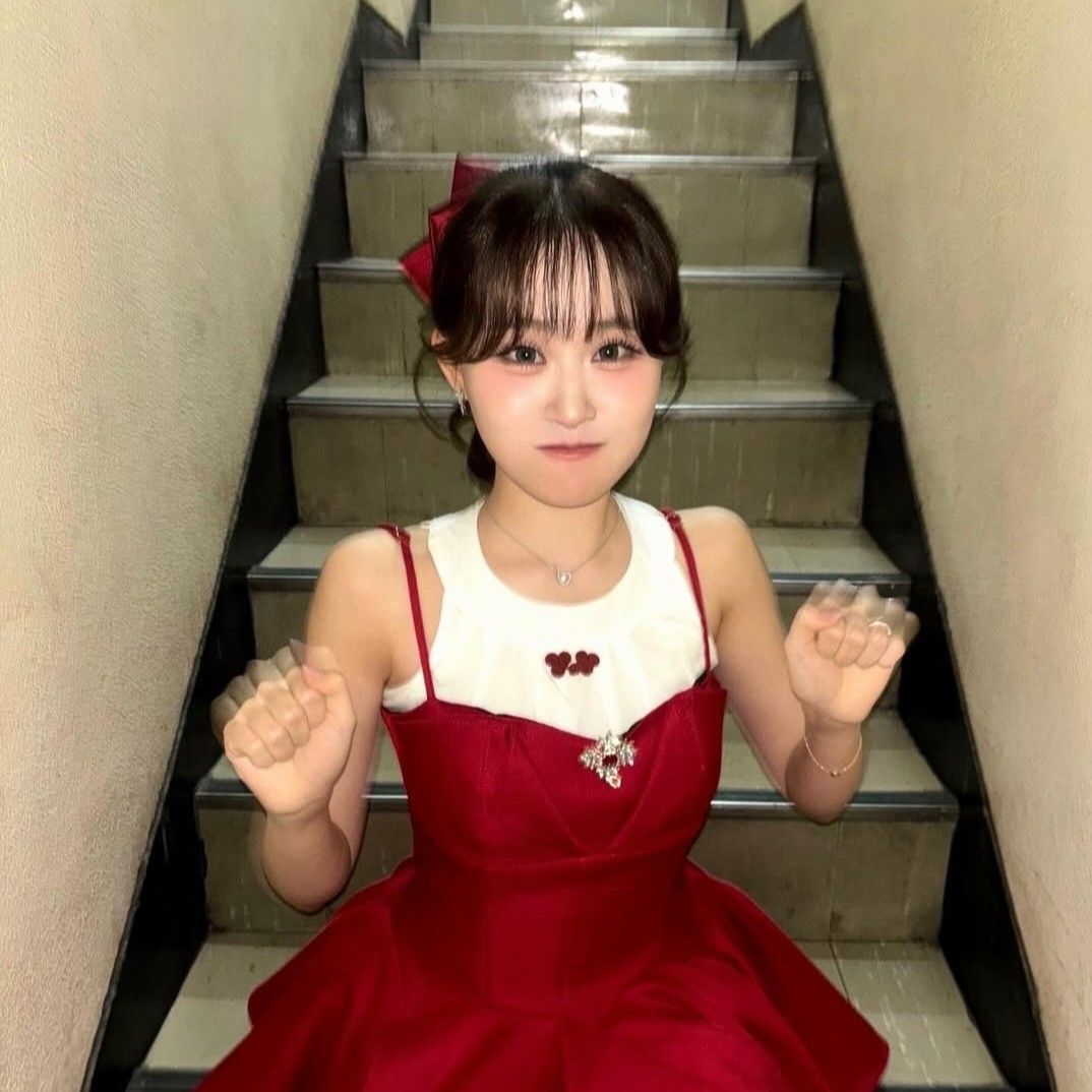 Foto kegiatan terbaru dari Kim Dahyun