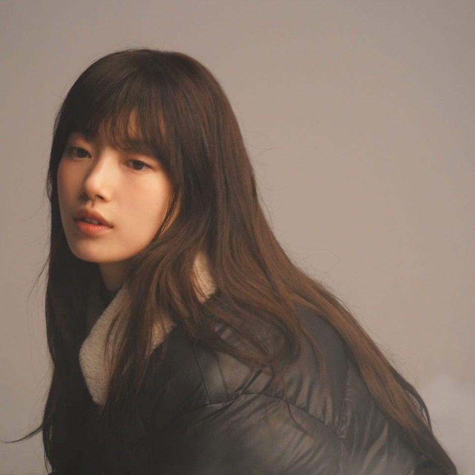 裴秀智的最新照片