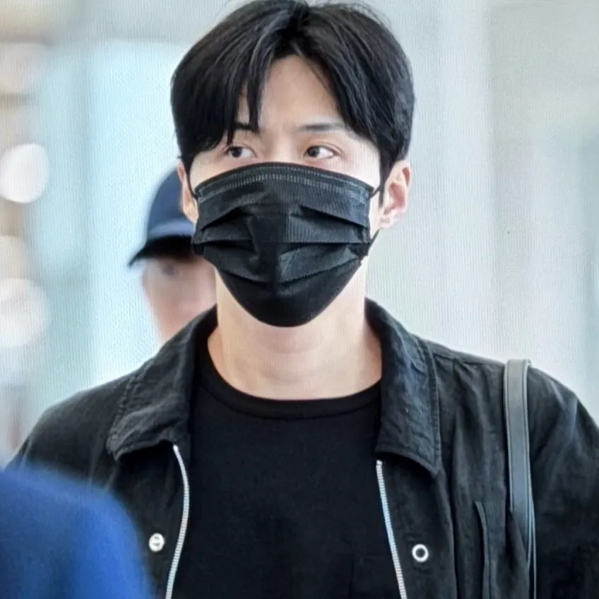 Foto kegiatan terbaru dari Kim Seonho