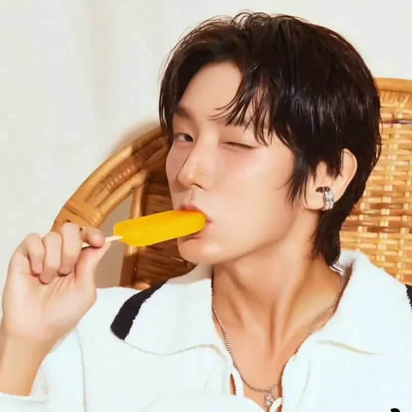 이준기 최근 활동샷